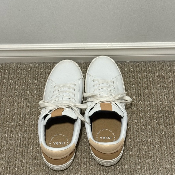 Vessi Soho White Waterproof Sneakers - Picture 3 of 8
